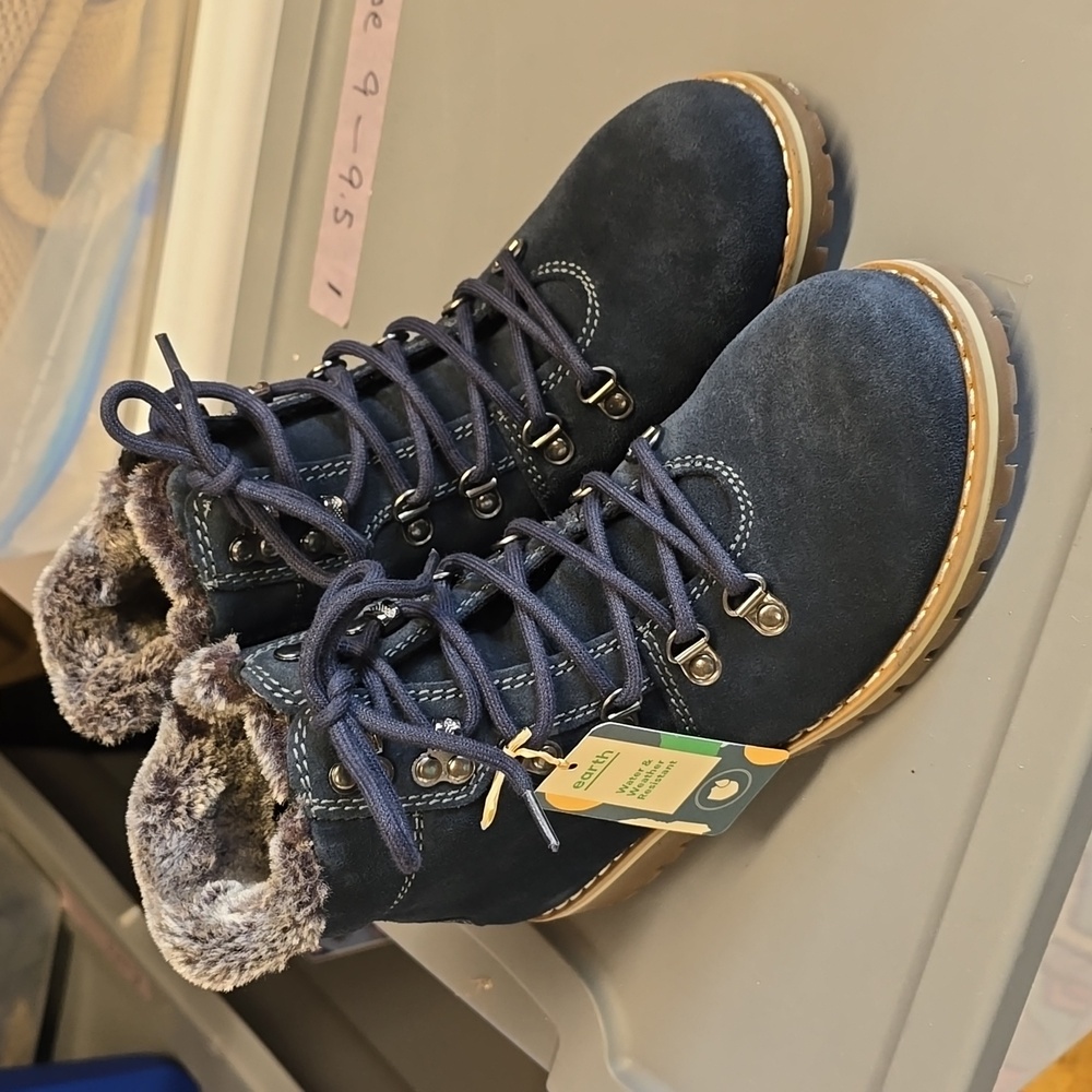 Earth Ranger Acadia boots
